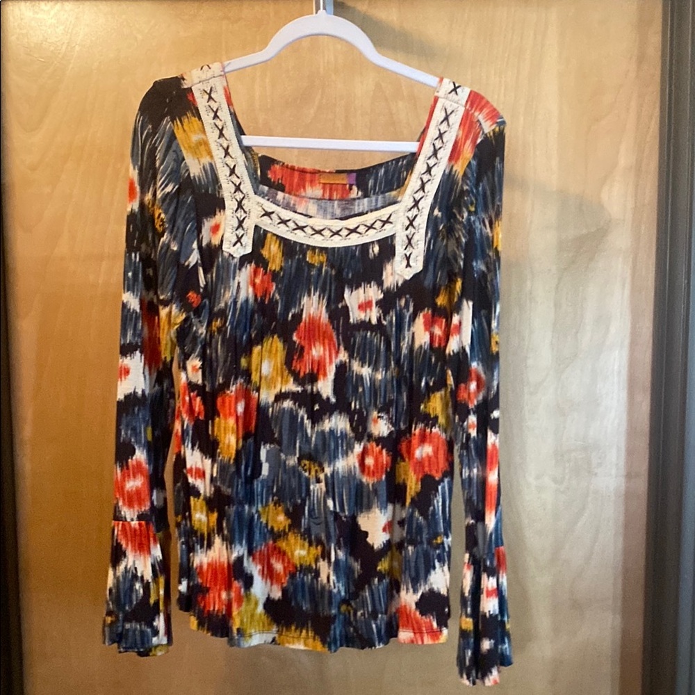 Multicolor Women's Top with Embroidered Neckline